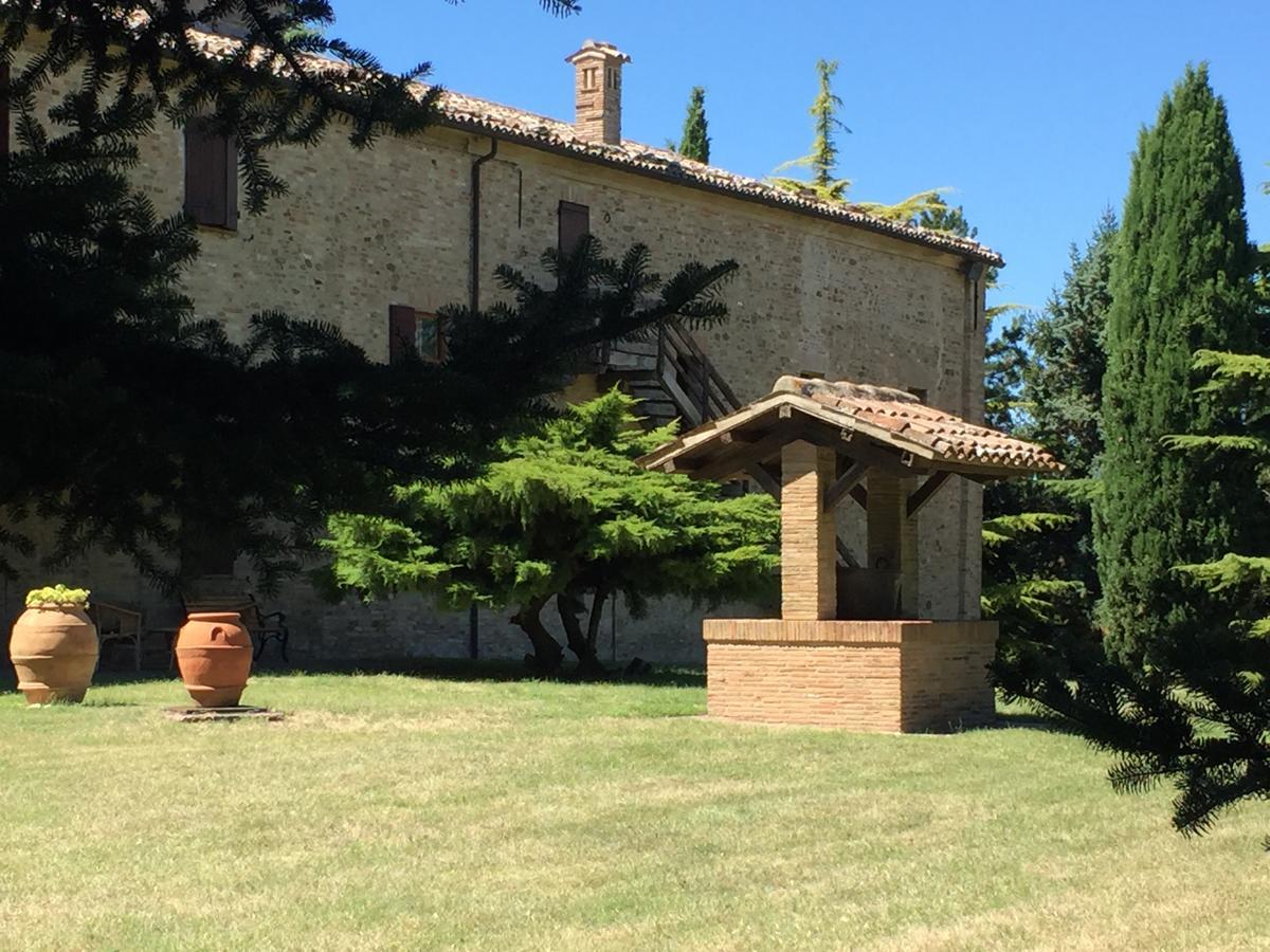 Convento Di San Francesco Mondaino Bed & Breakfast Exterior foto