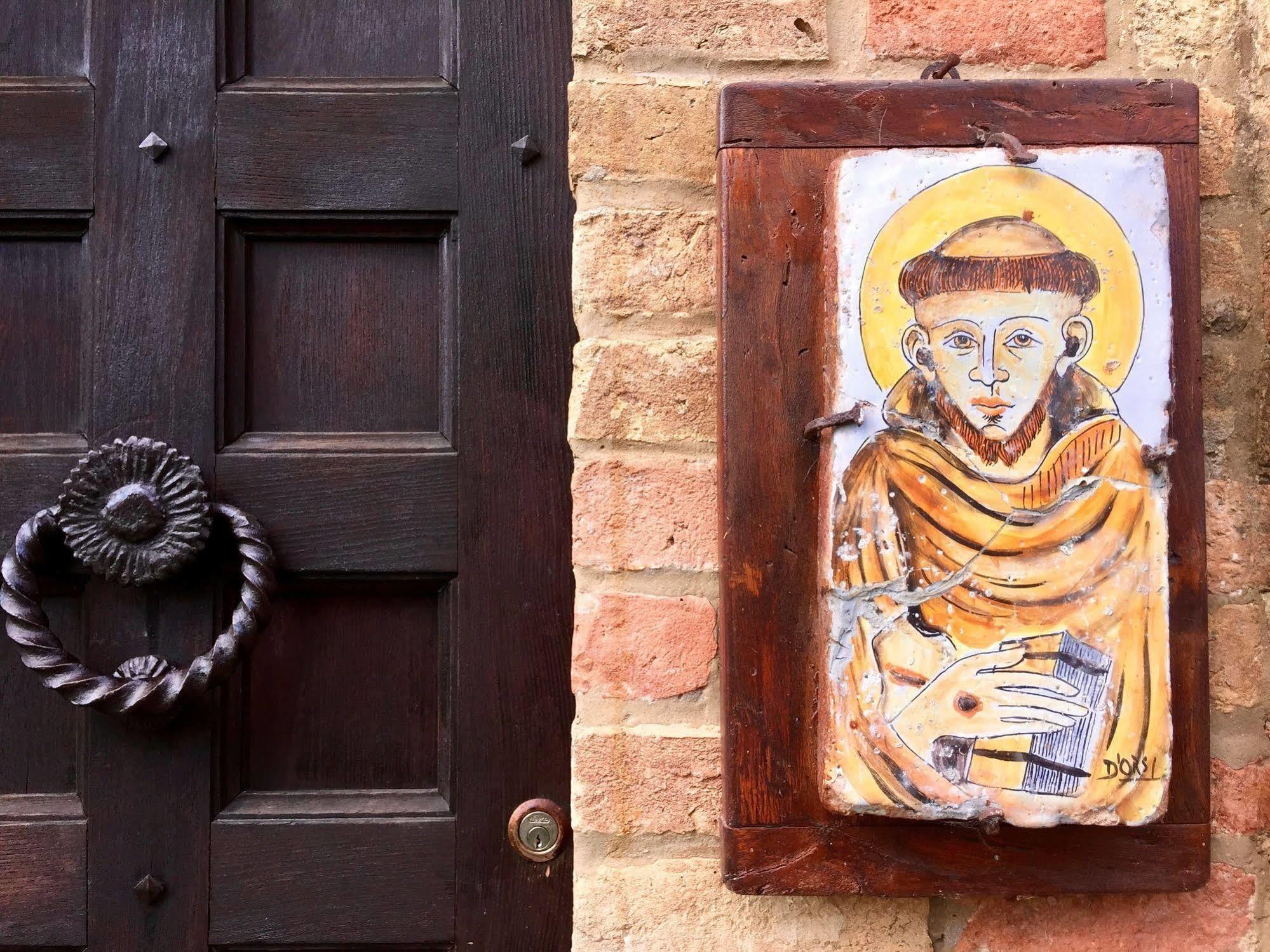 Convento Di San Francesco Mondaino Bed & Breakfast Exterior foto